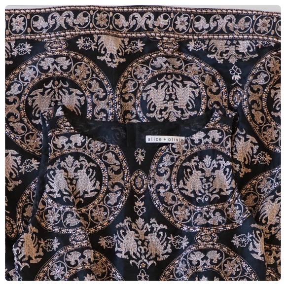 ALICE + OLIVIA Lilyanne Beaded Embroidered Dress - Picture 14 of 15